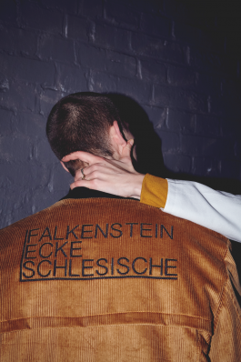 SARAH LEHLEITER   freelance designer